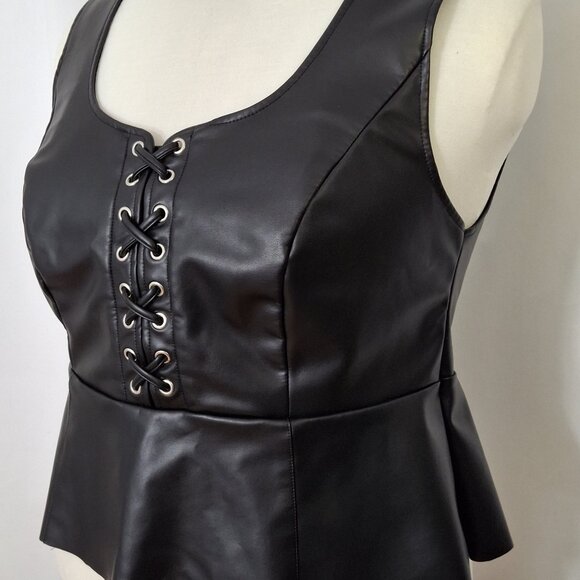 Corset Bustier Black Goth Vegan Leather Stretch Top LaceUp Trim Peplum Torrid 2X - Picture 2 of 6